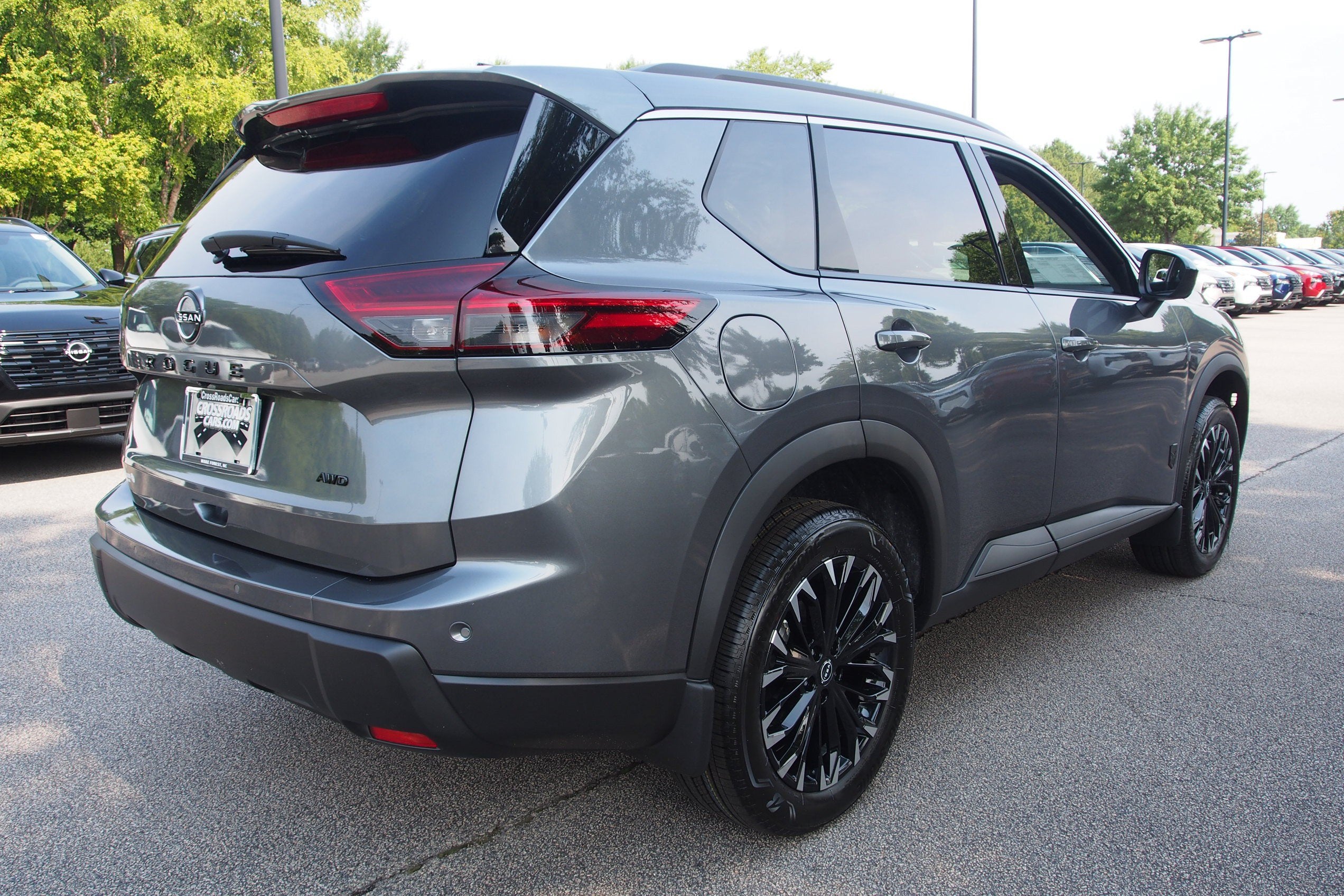 2026 Nissan Rogue Dark Armor