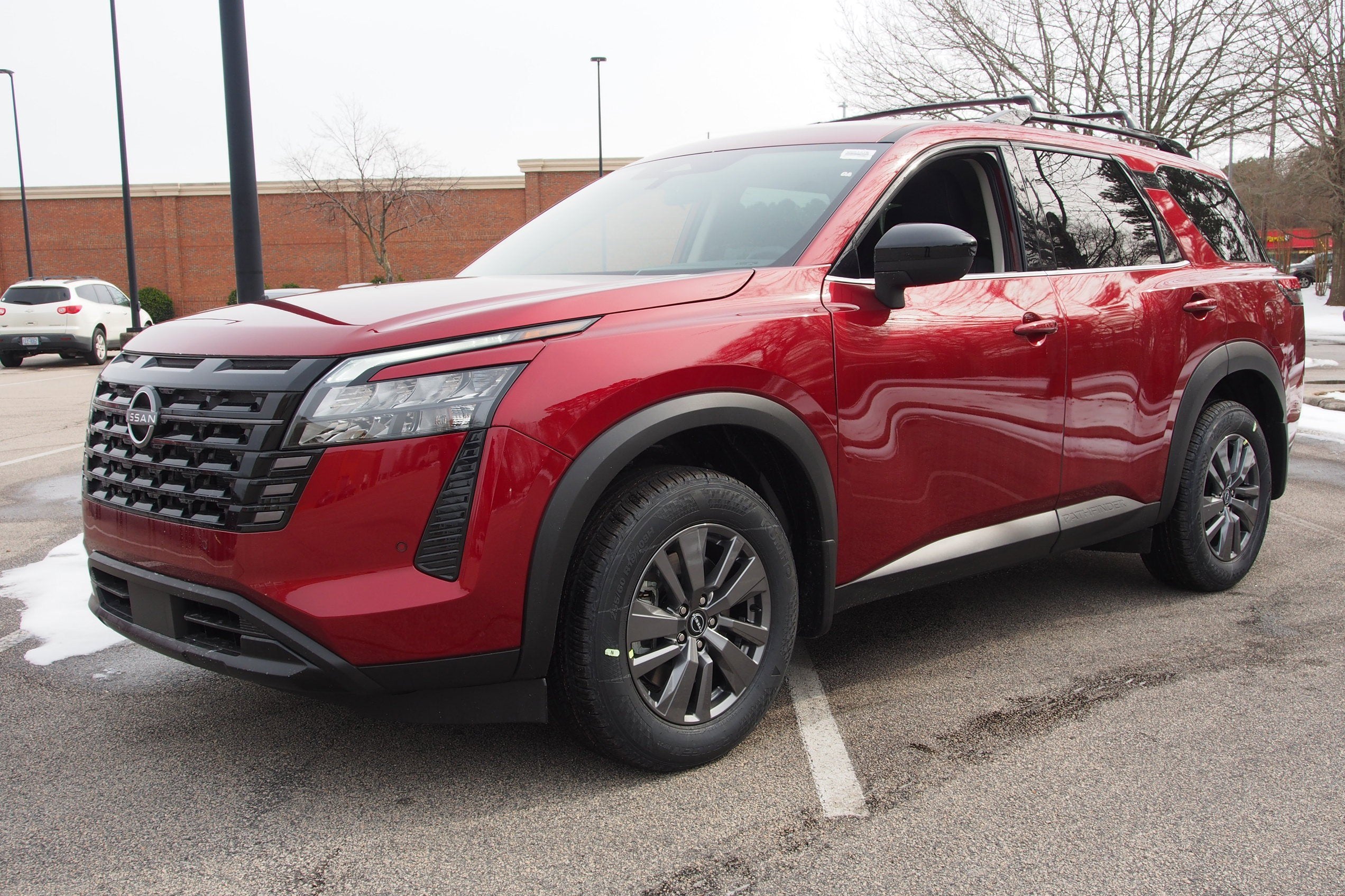 2026 Nissan Pathfinder SV