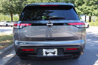 2026 Nissan Pathfinder SV