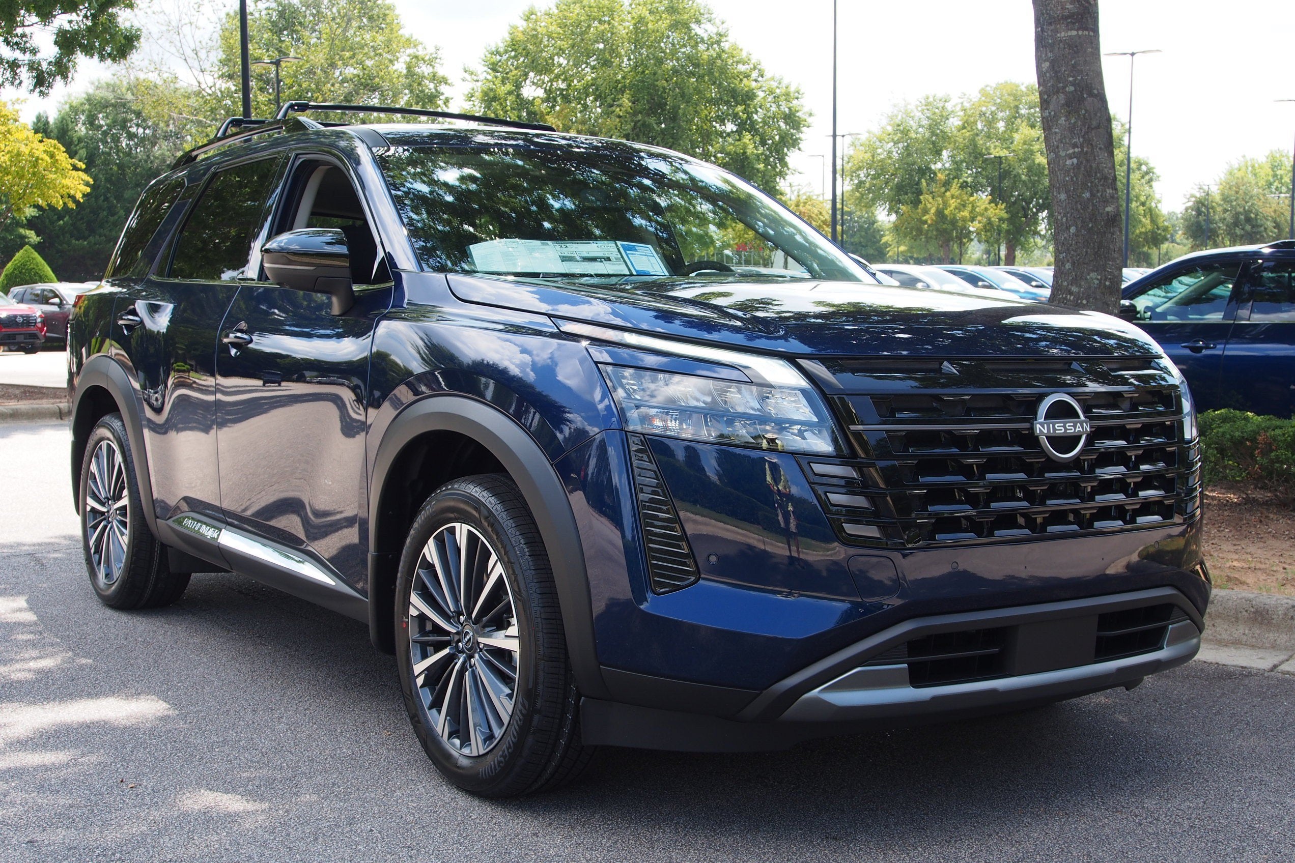 2026 Nissan Pathfinder Platinum