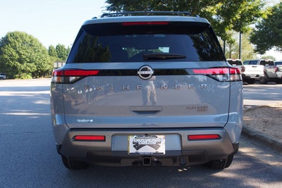 2026 Nissan Pathfinder Platinum
