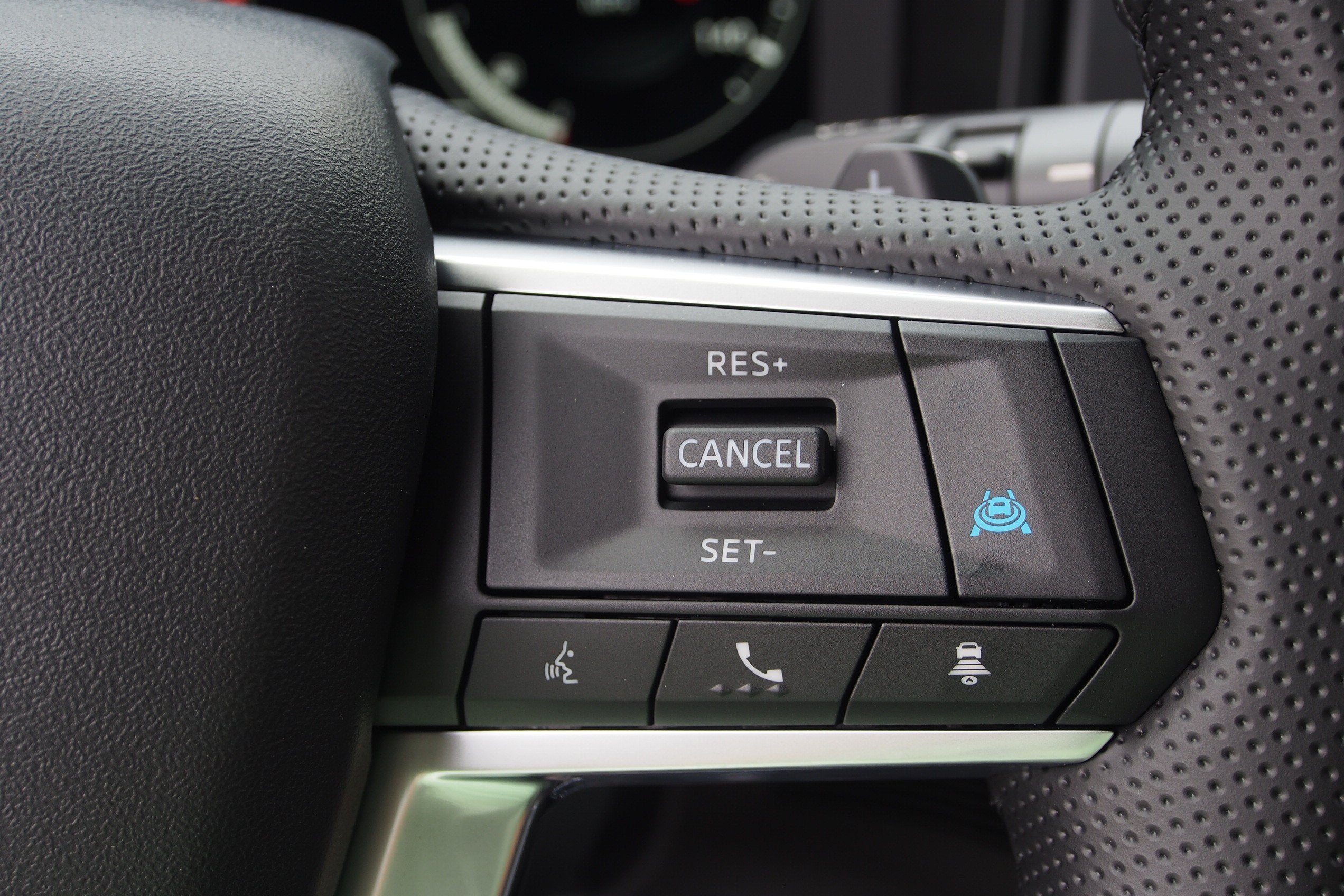 2026 Nissan Rogue Plug-In Hybrid SL