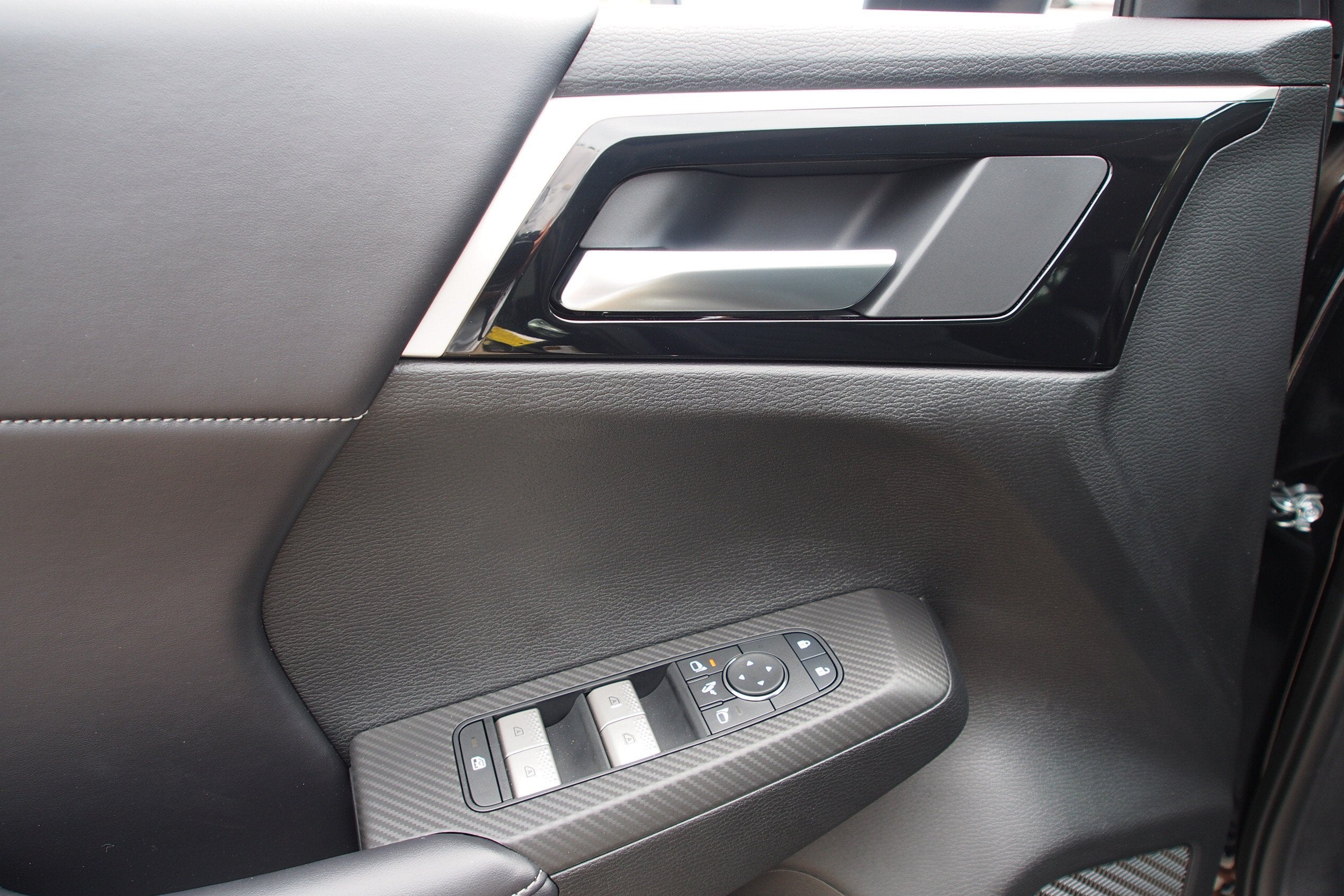 2026 Nissan Rogue Plug-In Hybrid SL