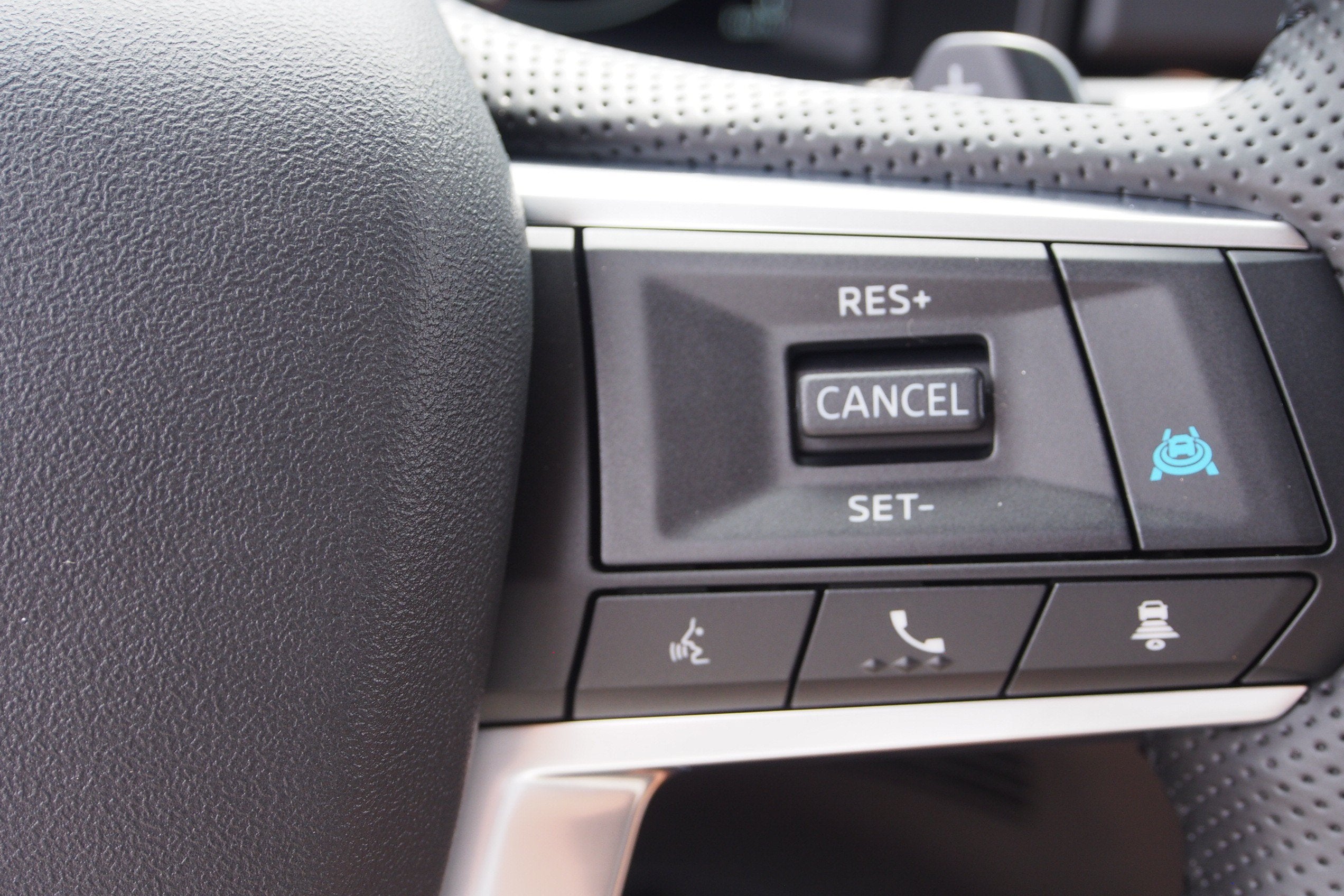 2026 Nissan Rogue Plug-In Hybrid SL