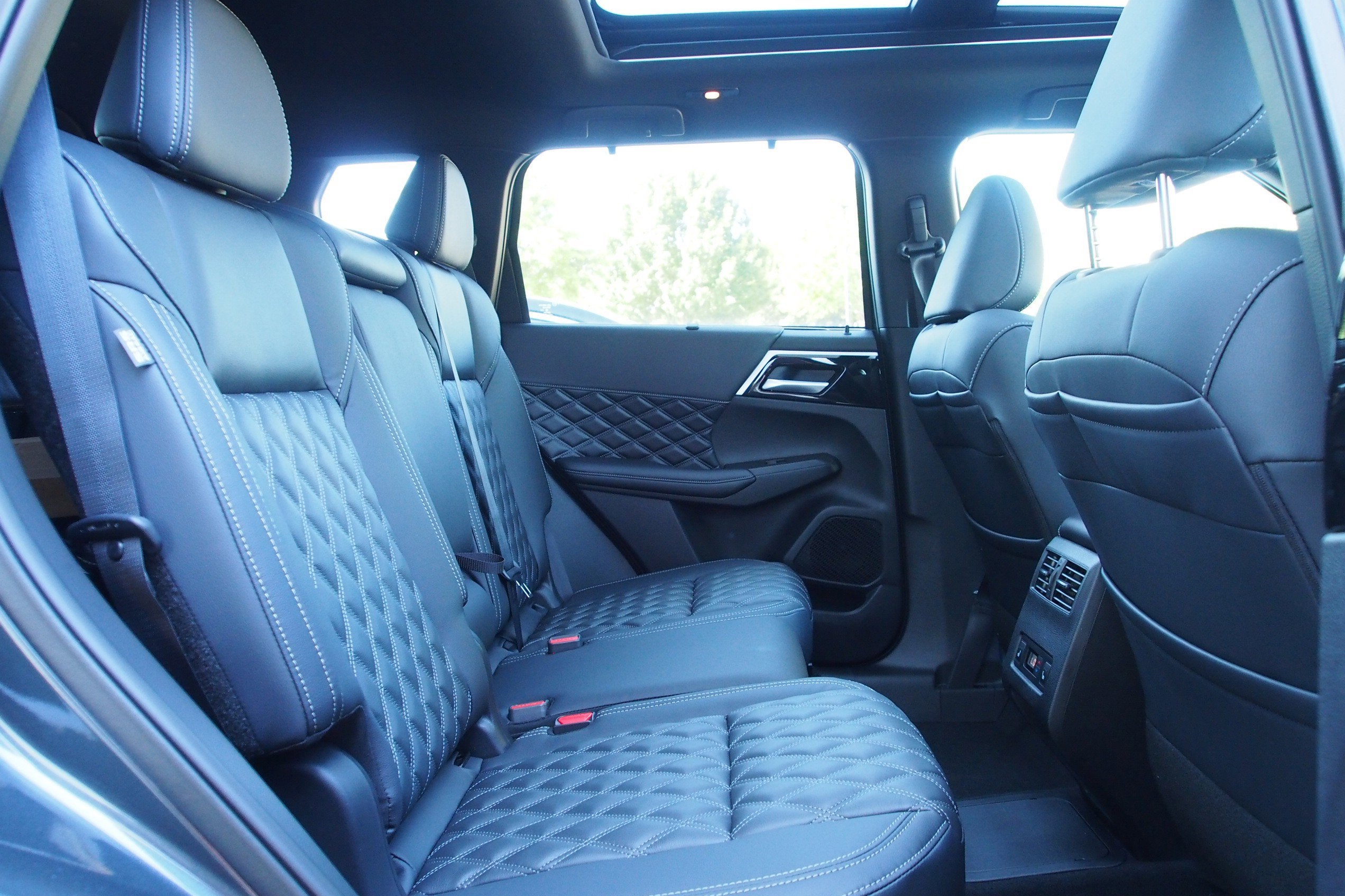 2026 Nissan Rogue Plug-In Hybrid Platinum