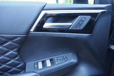 2026 Nissan Rogue Plug-In Hybrid Platinum
