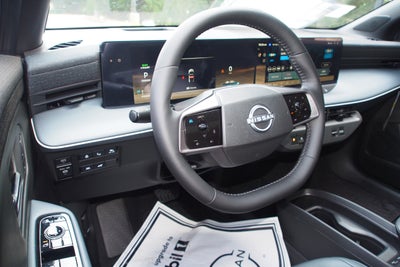 2026 Nissan LEAF PLATINUM+