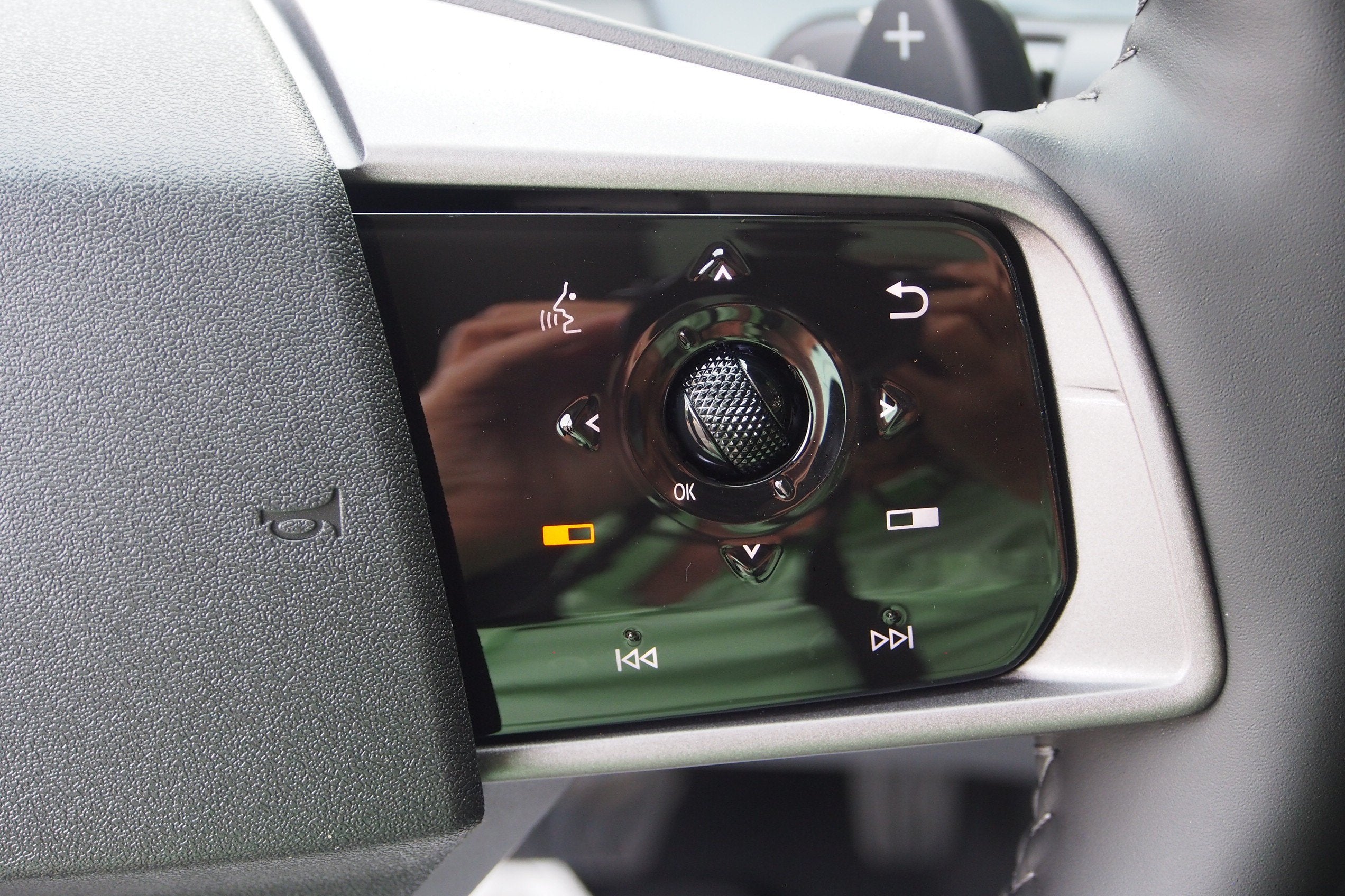 2026 Nissan LEAF PLATINUM+