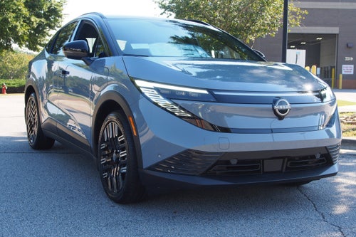 2026 Nissan LEAF PLATINUM+