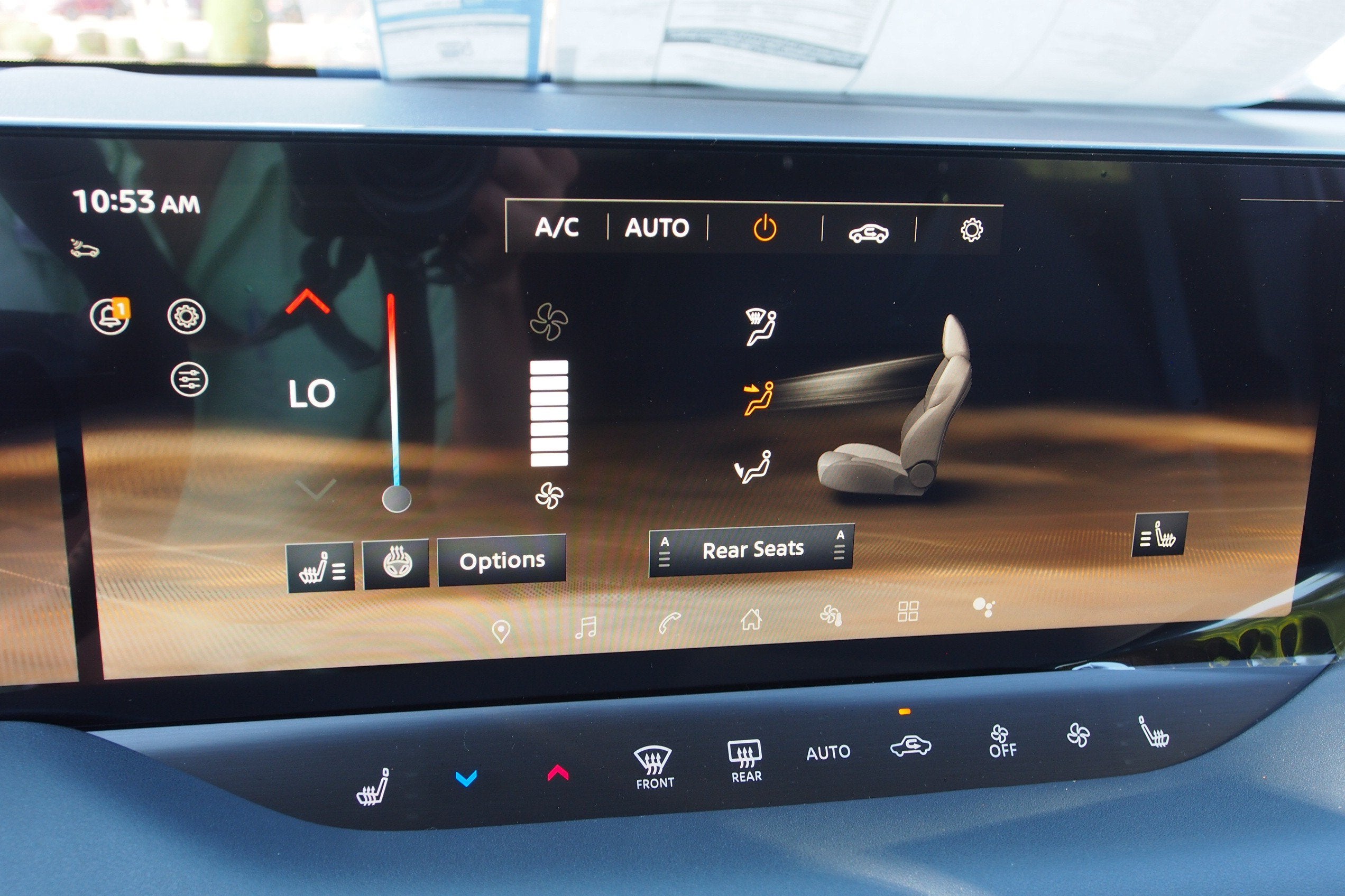 2026 Nissan LEAF PLATINUM+