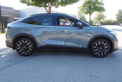 2026 Nissan LEAF PLATINUM+