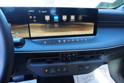 2026 Nissan LEAF PLATINUM+