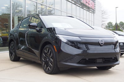 2026 Nissan LEAF PLATINUM+