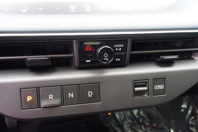 2026 Nissan LEAF PLATINUM+