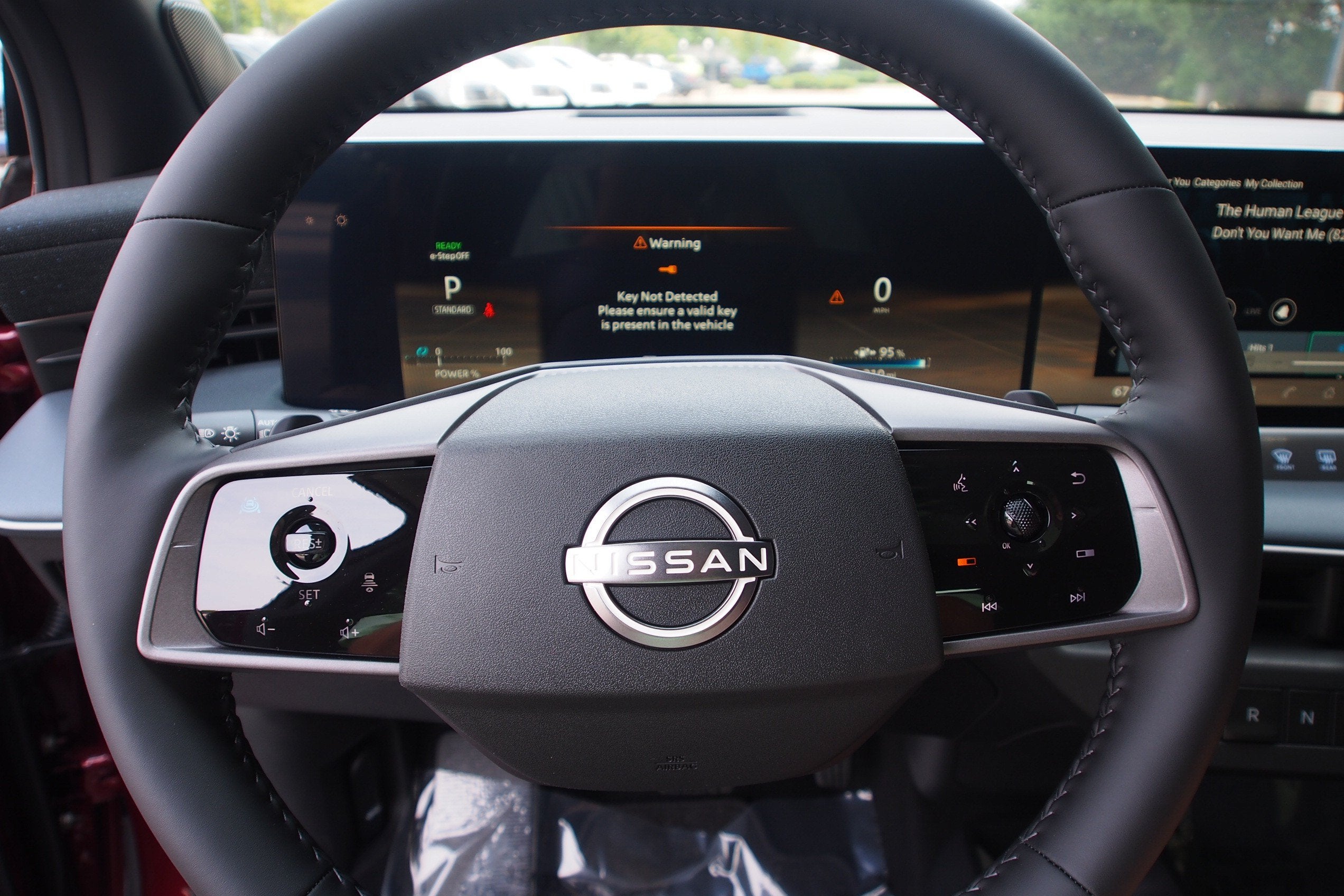 2026 Nissan LEAF PLATINUM+