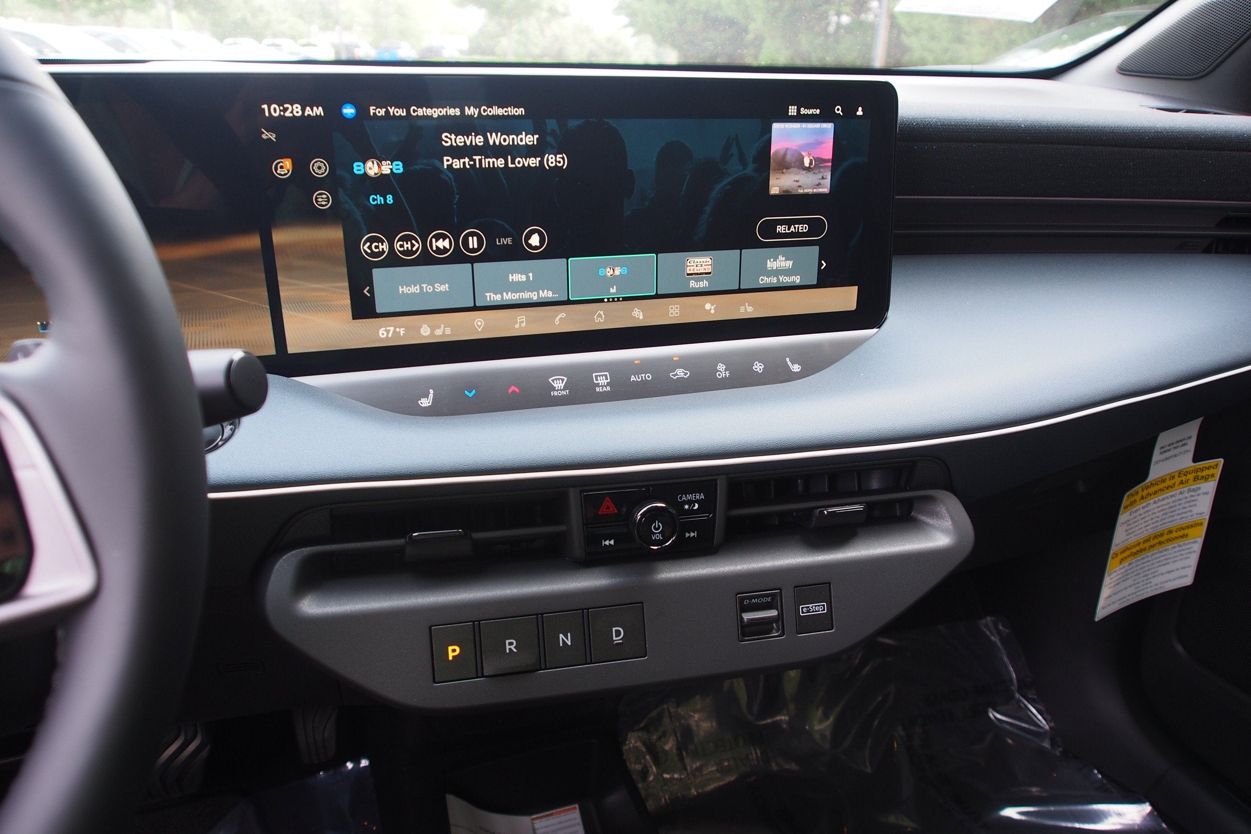 2026 Nissan LEAF PLATINUM+