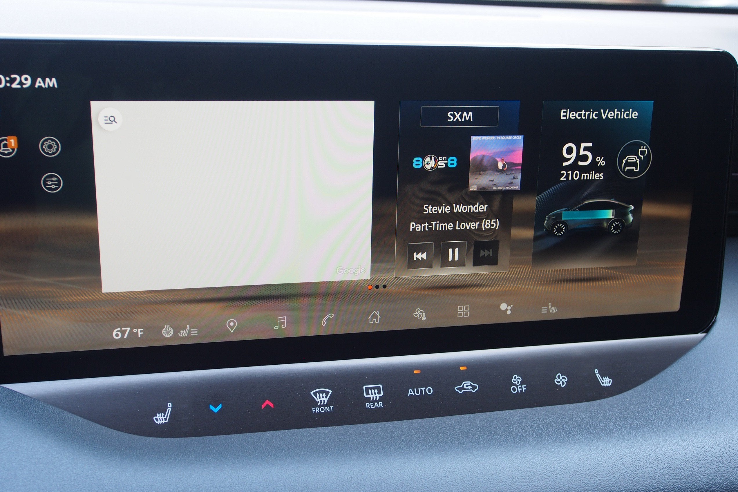 2026 Nissan LEAF PLATINUM+