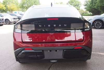 2026 Nissan LEAF PLATINUM+