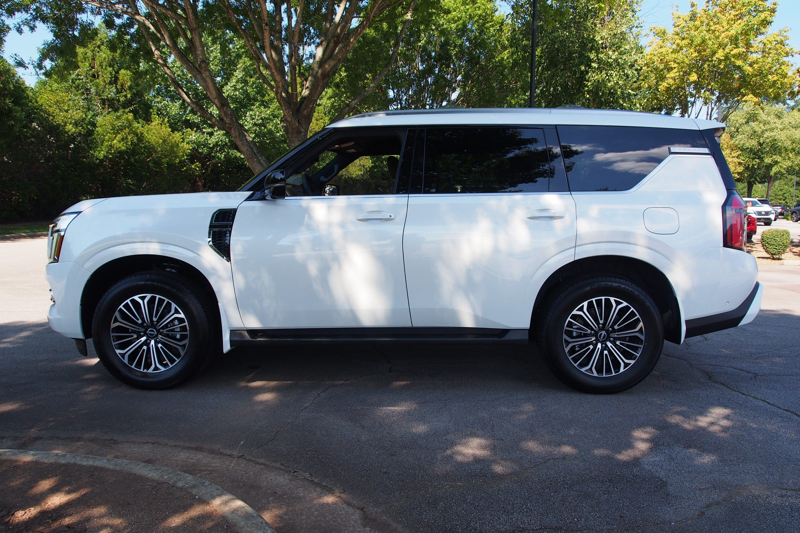 2026 Nissan Armada SL