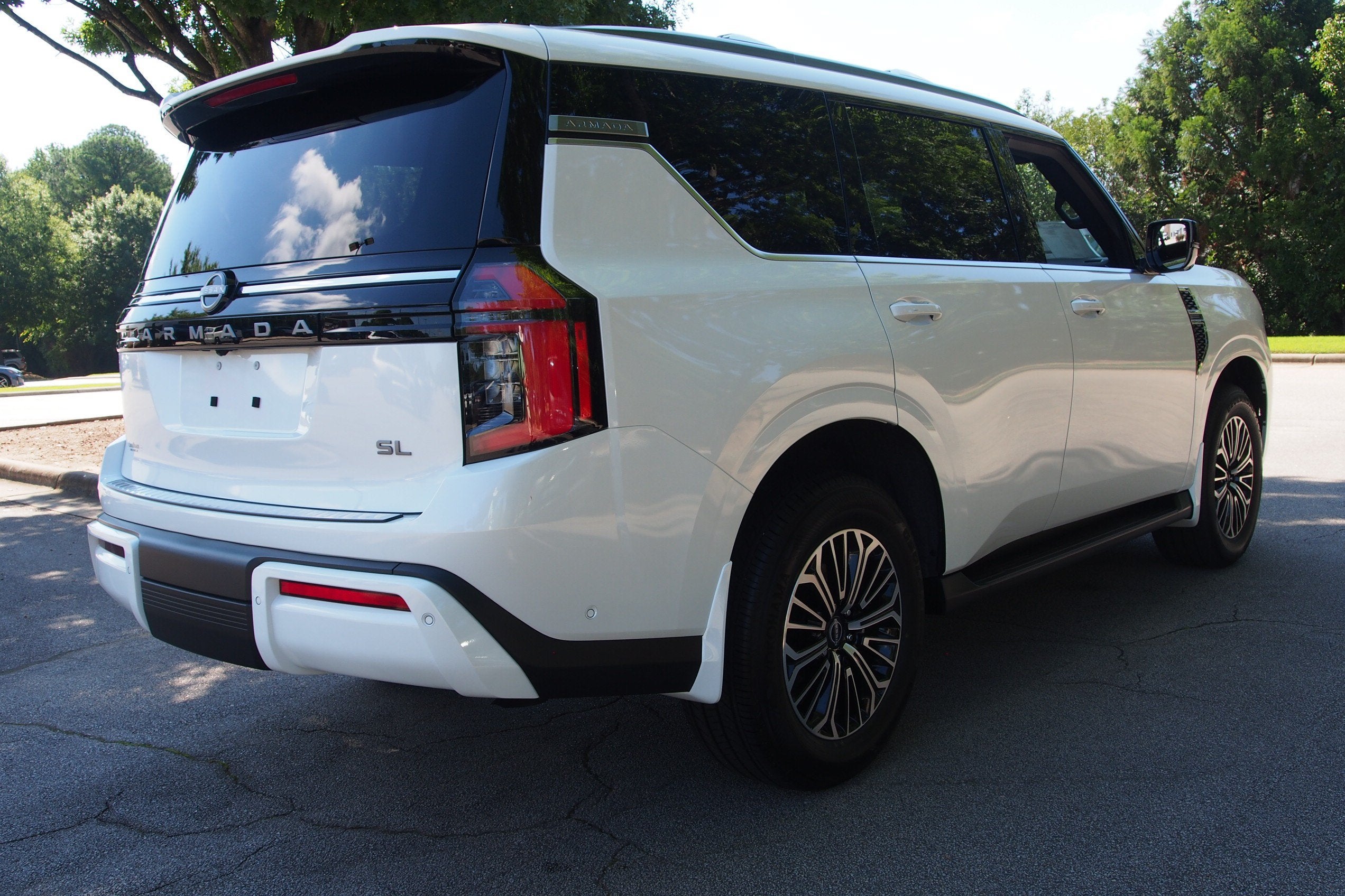 2026 Nissan Armada SL
