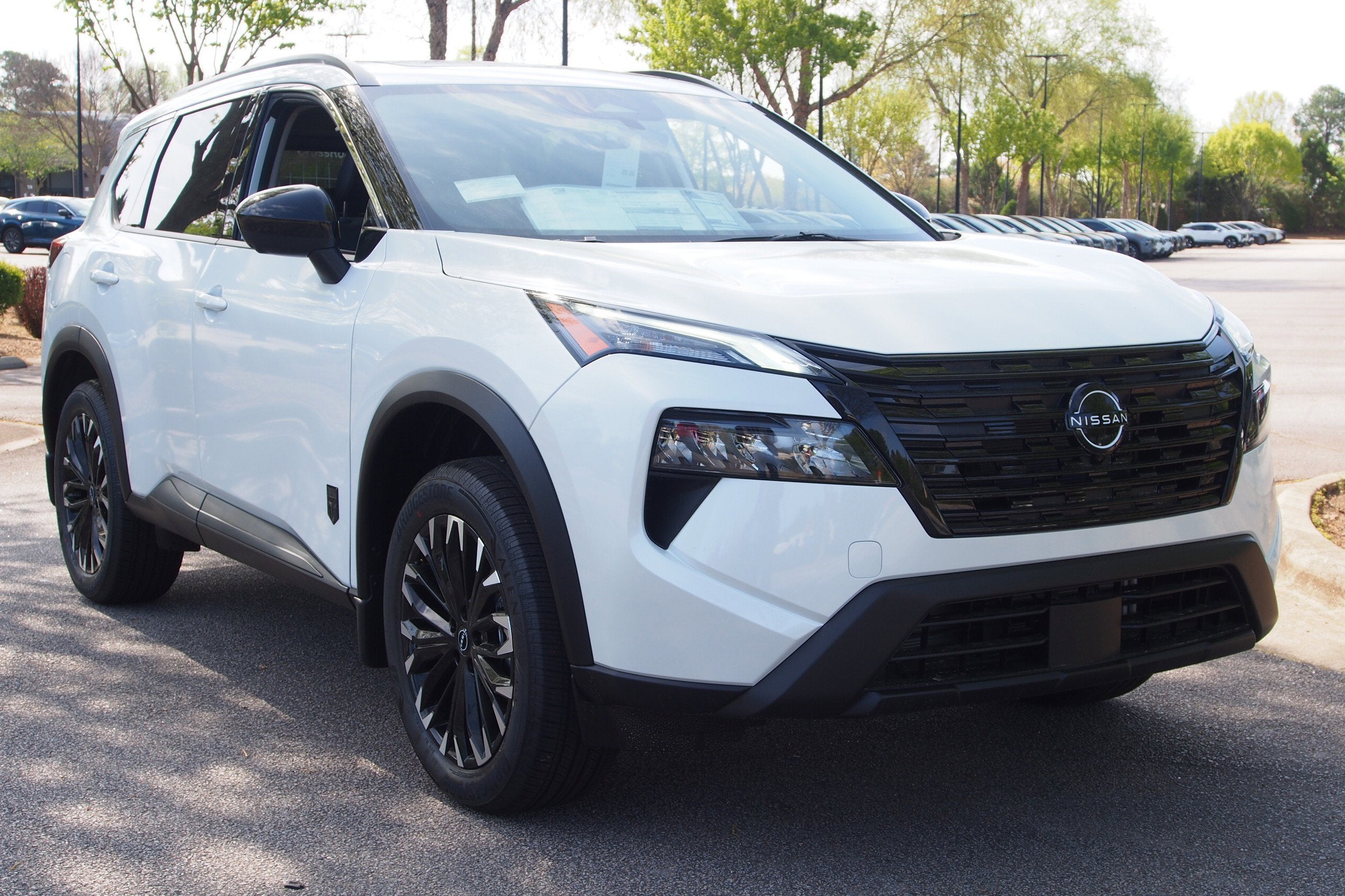2026 Nissan Rogue Dark Armor