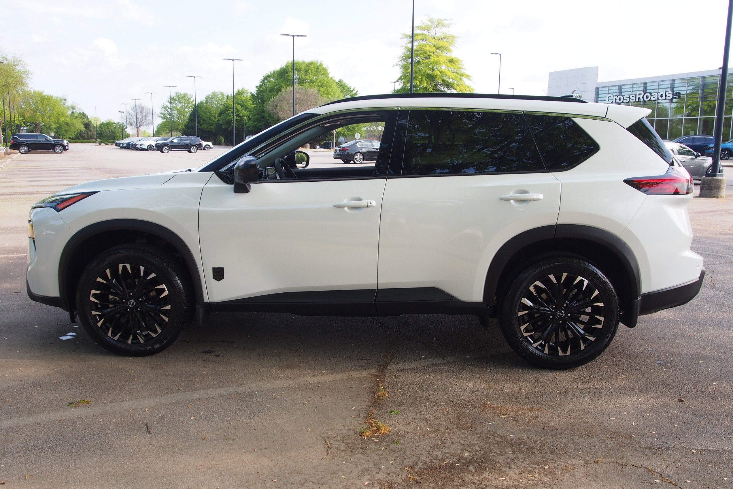 2026 Nissan Rogue Dark Armor