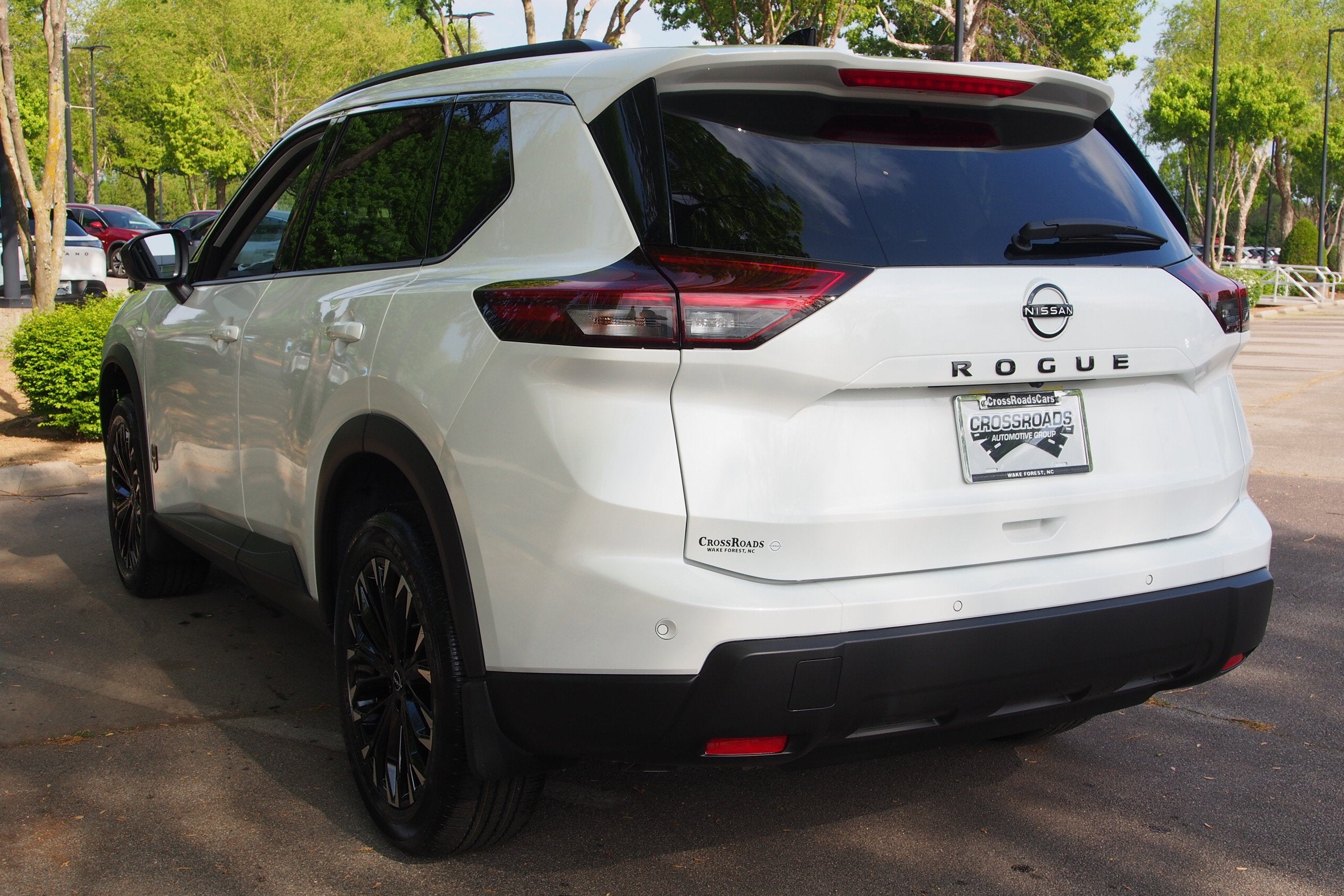 2026 Nissan Rogue Dark Armor