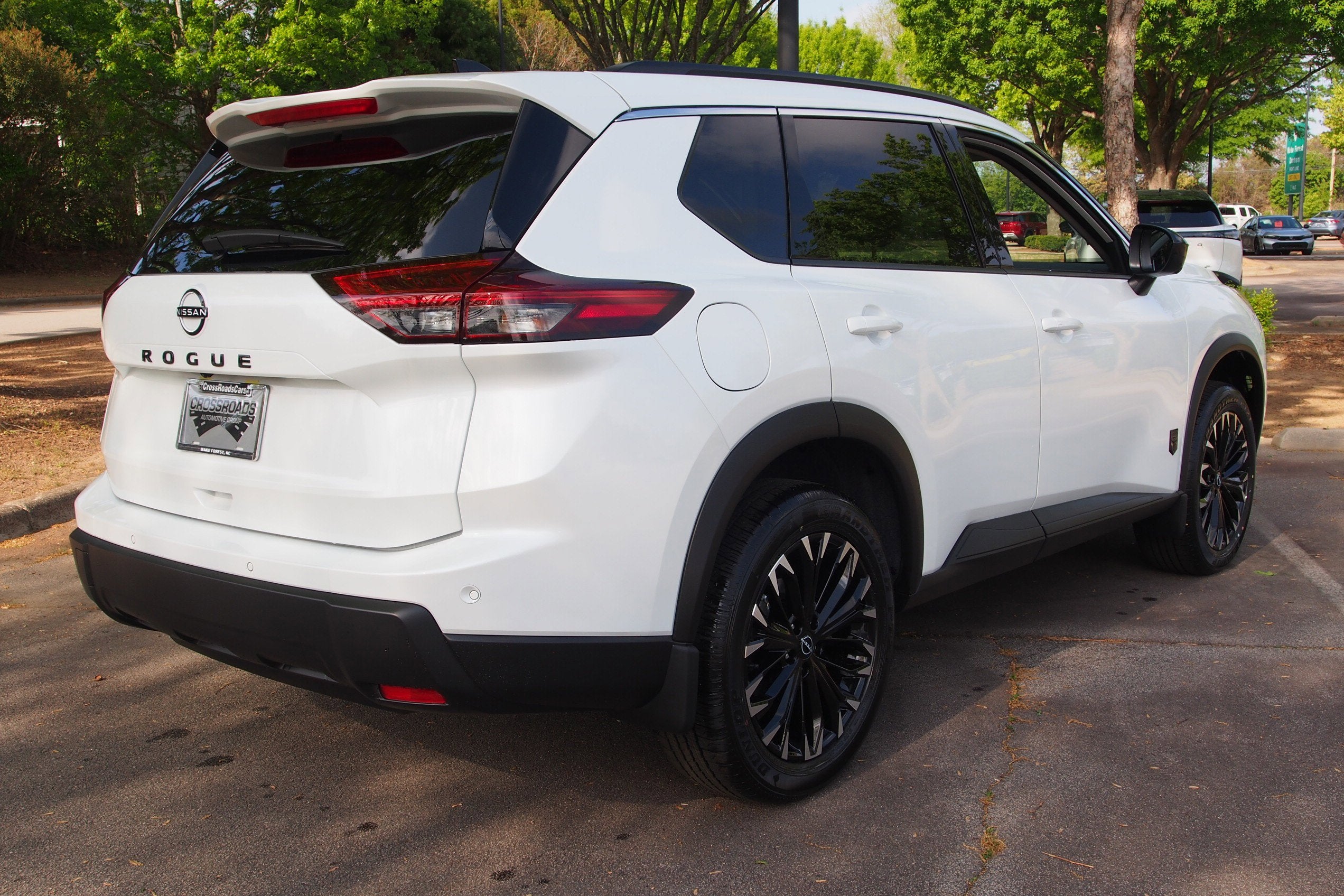 2026 Nissan Rogue Dark Armor