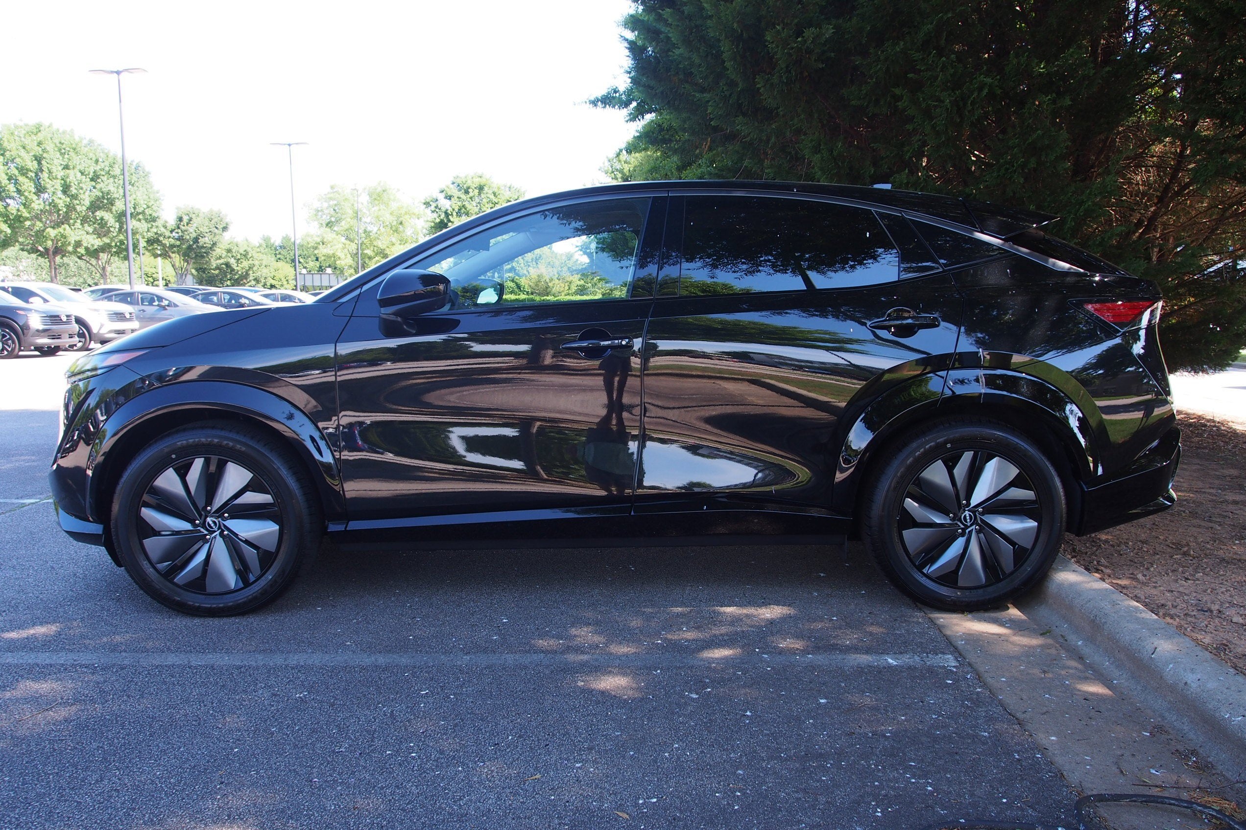 2025 Nissan ARIYA EVOLVE+