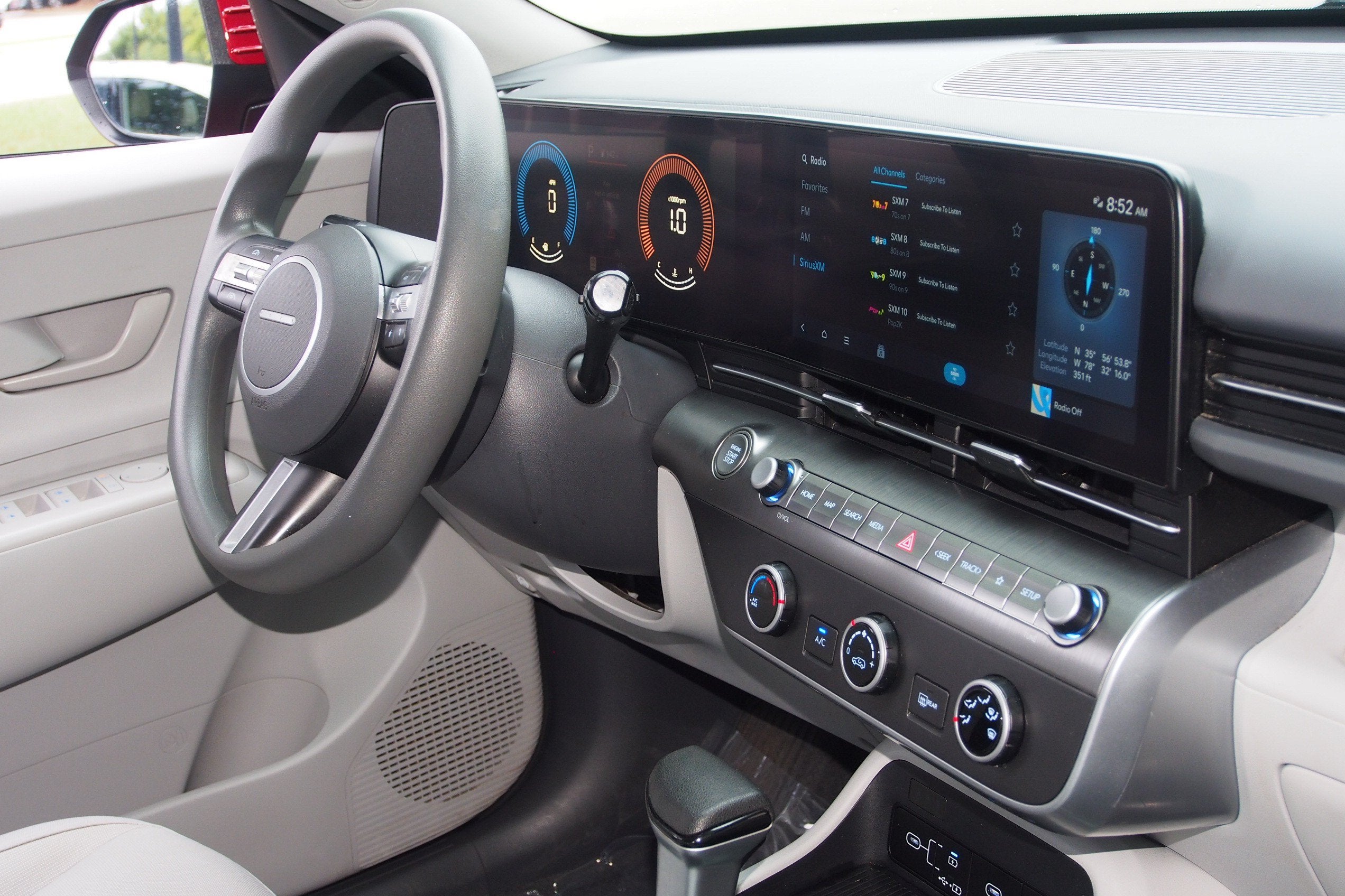 2024 Hyundai Kona SE