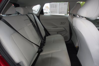 2024 Hyundai Kona SE