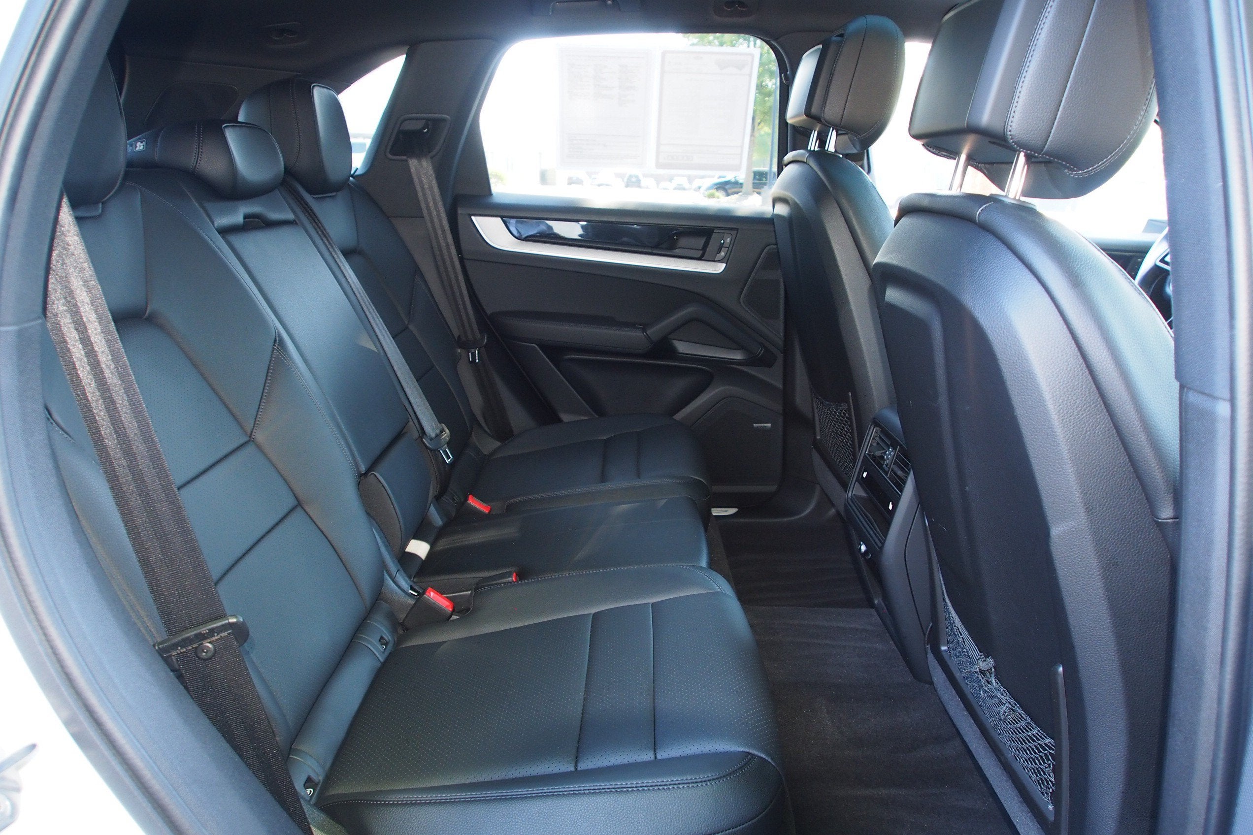 2024 Porsche Cayenne Base