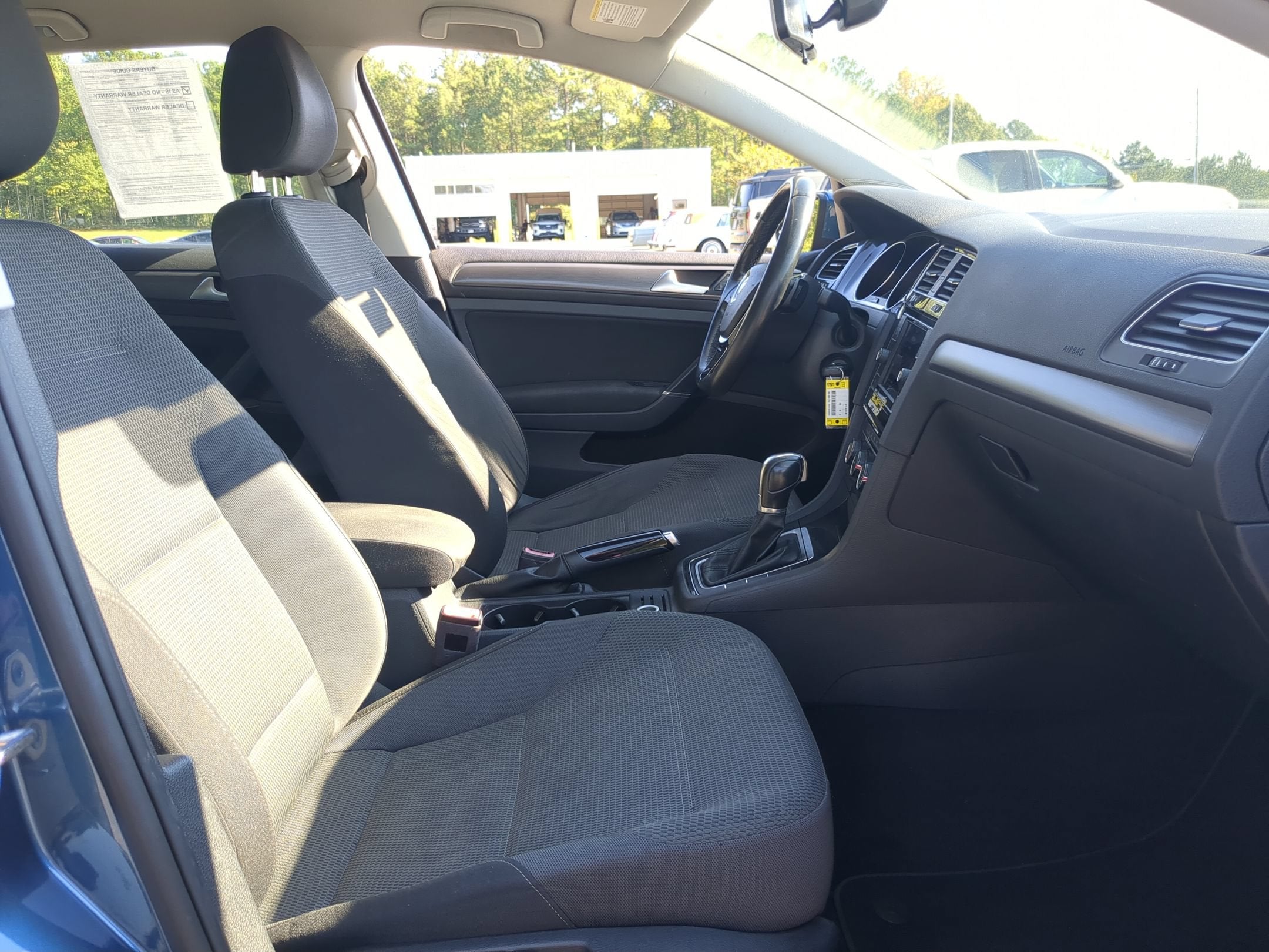 2019 Volkswagen Golf S
