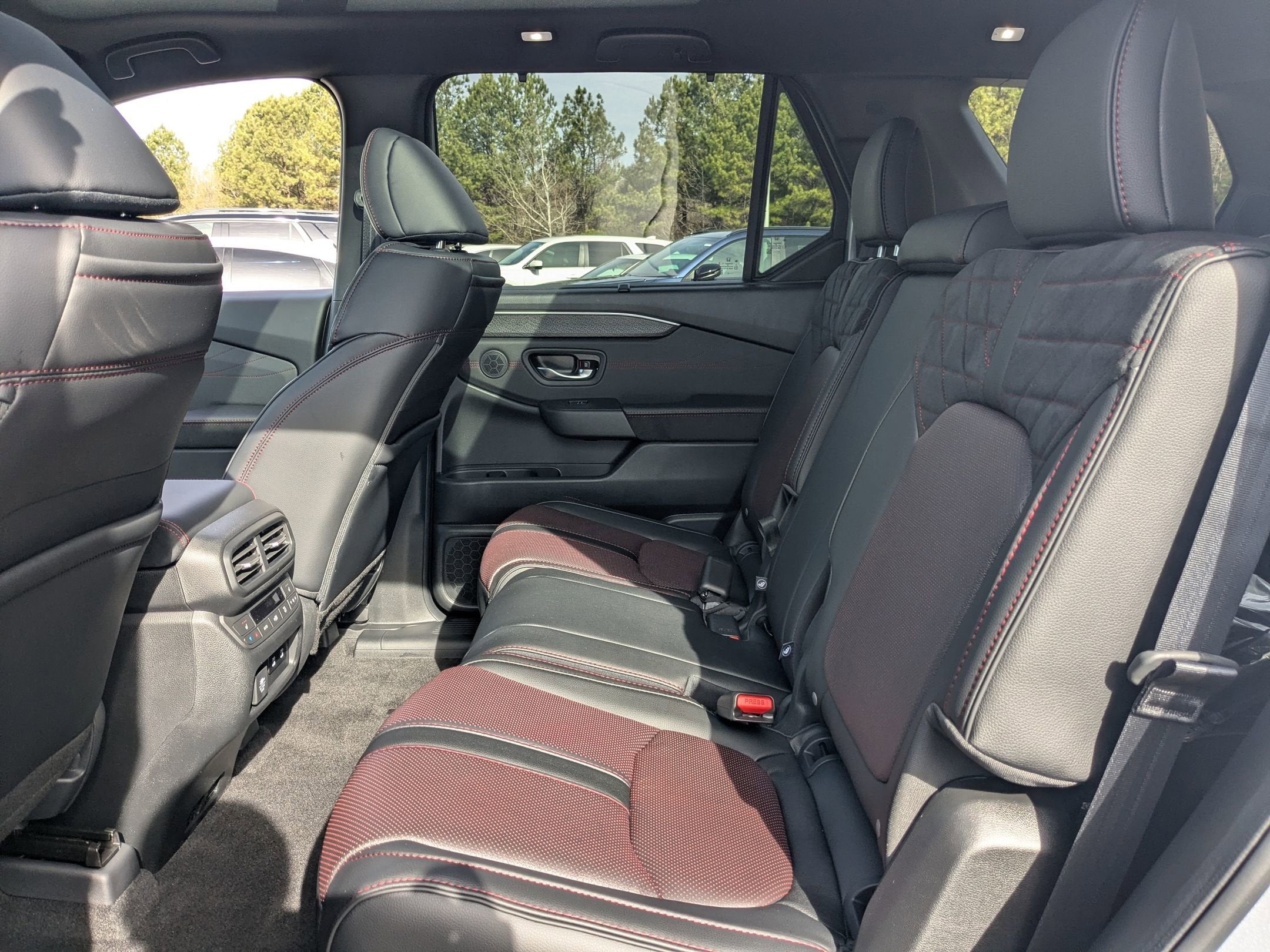 2026 Honda Pilot Black Edition