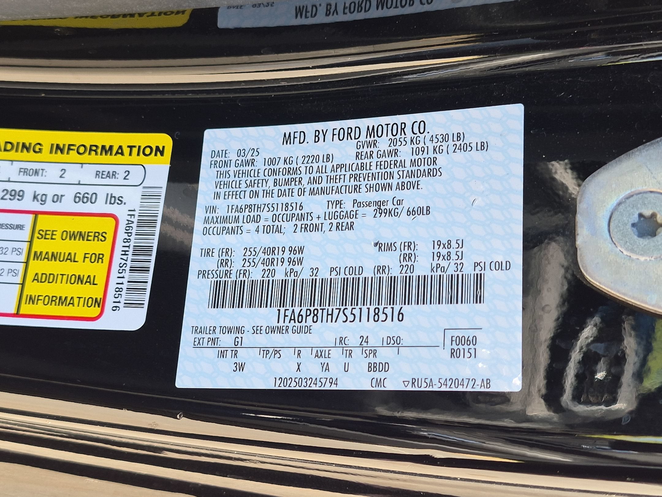 2025 Ford Mustang EcoBoost Premium