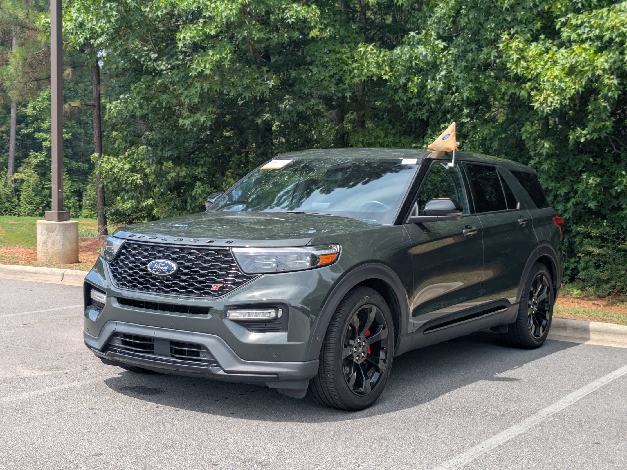 2022 Ford Explorer ST