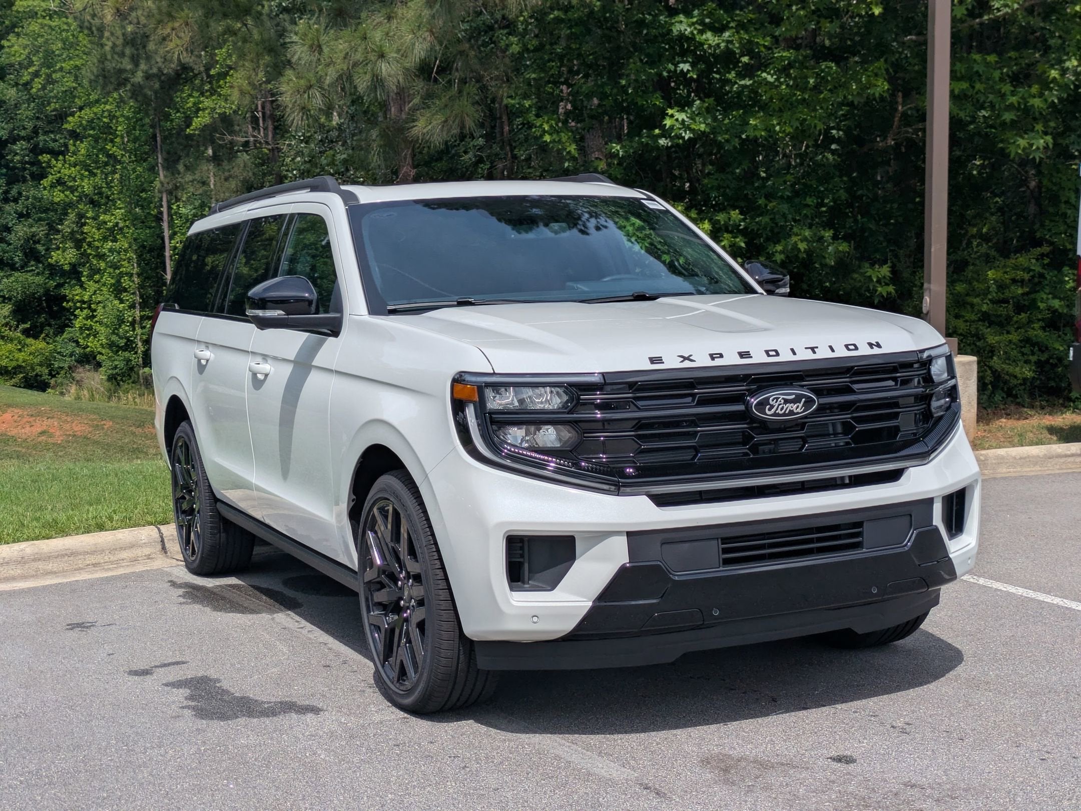 2026 Ford Expedition Max Platinum