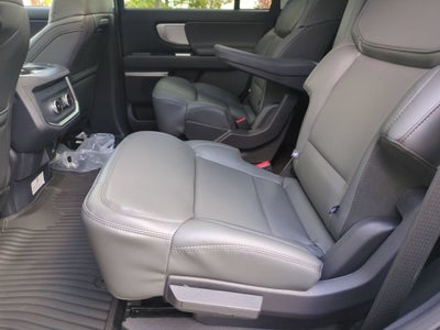 2027 Ford Expedition Active