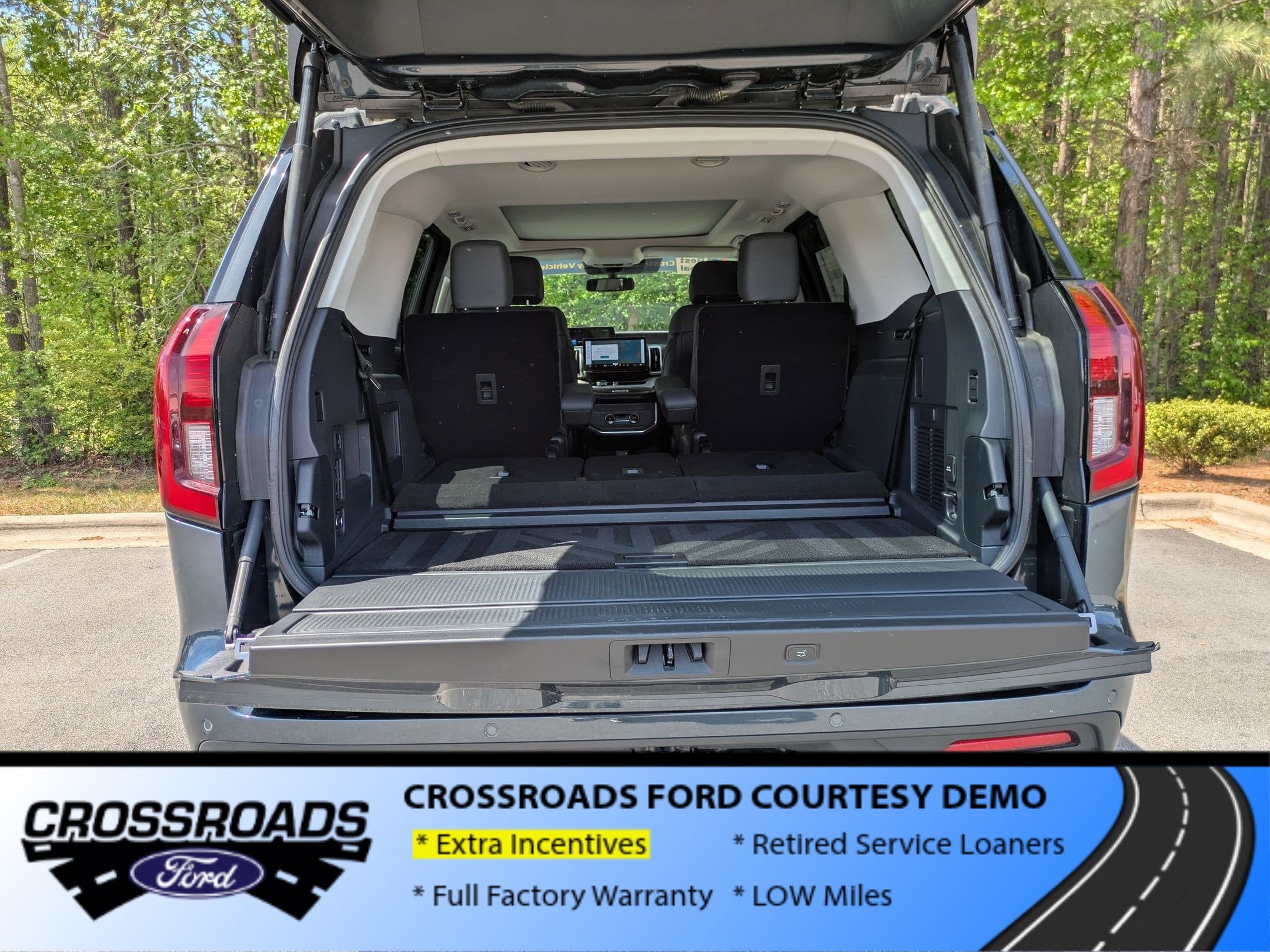 2026 Ford Expedition Active - Crossroads Courtesy Demo