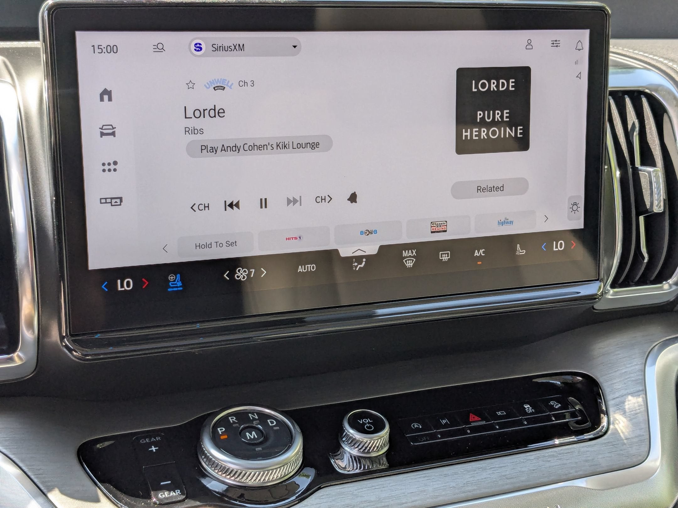 2027 Ford Expedition Platinum
