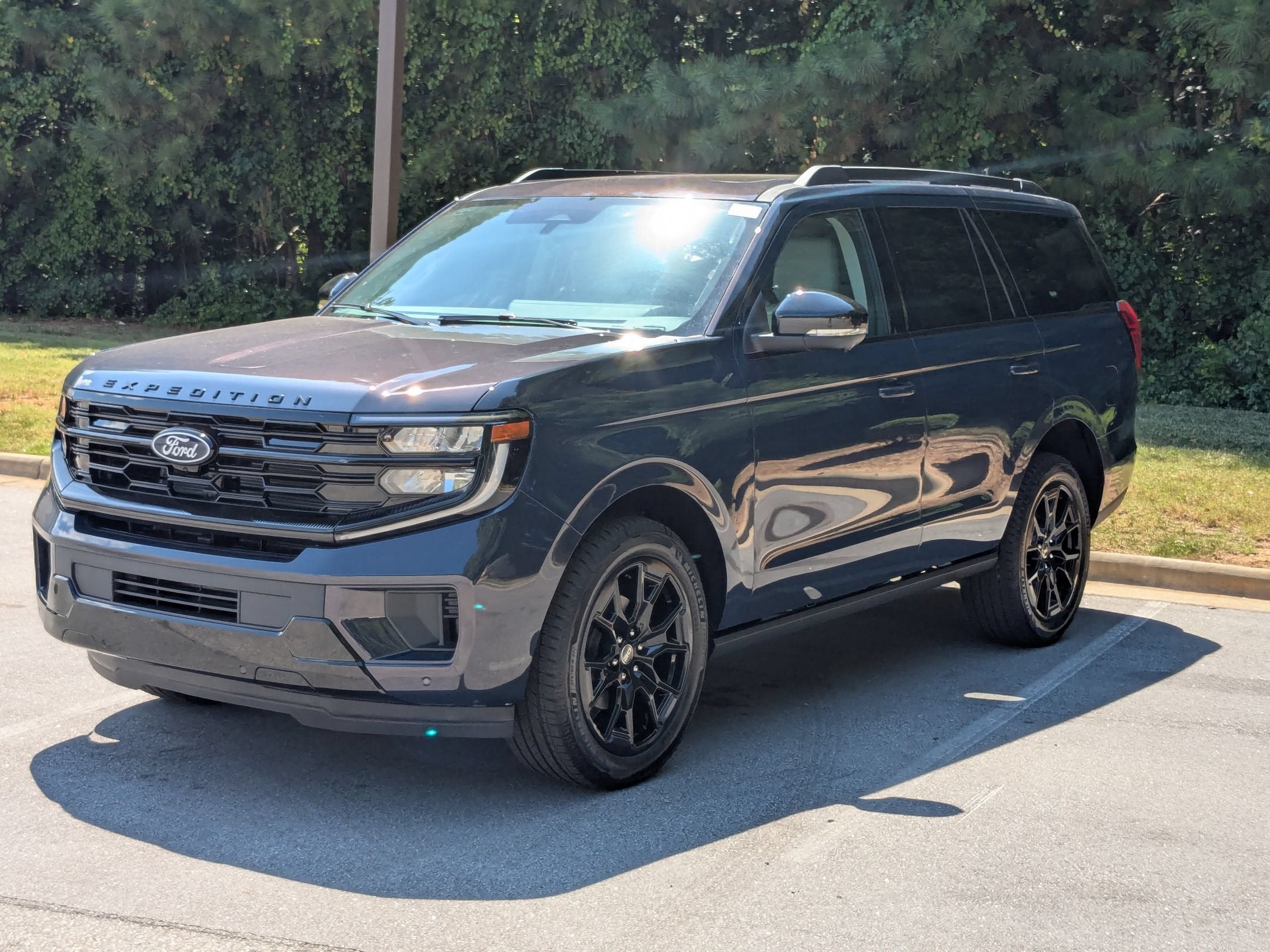 2027 Ford Expedition Platinum