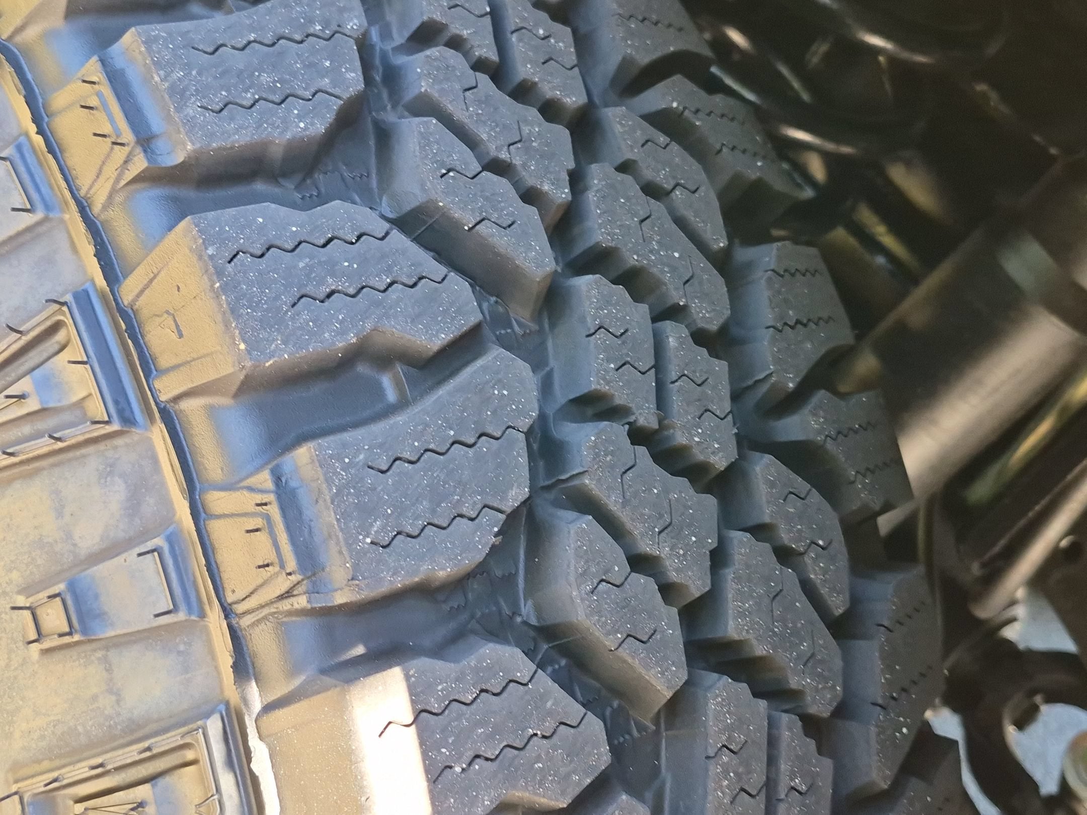 2027 Ford Super Duty F-250 SRW LARIAT