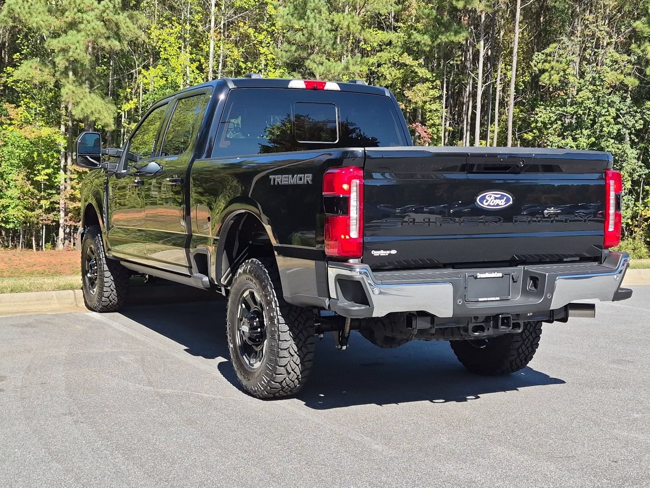 2027 Ford Super Duty F-250 SRW LARIAT