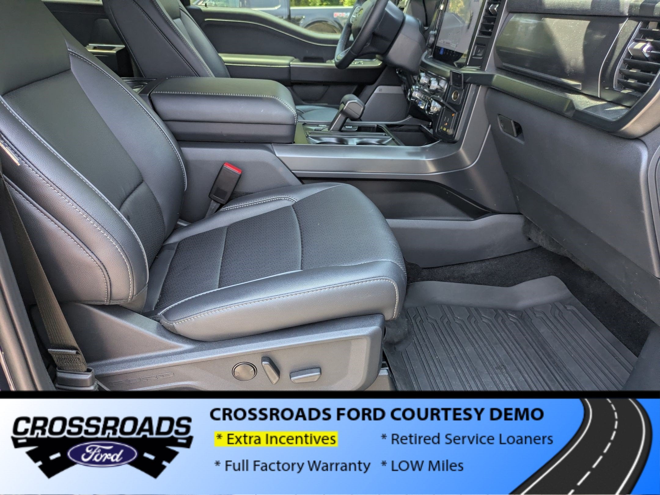 2026 Ford F-150 Lariat - Crossroads Courtesy Demo