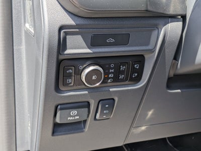2026 Ford F-150 Platinum - Crossroads Courtesy Demo