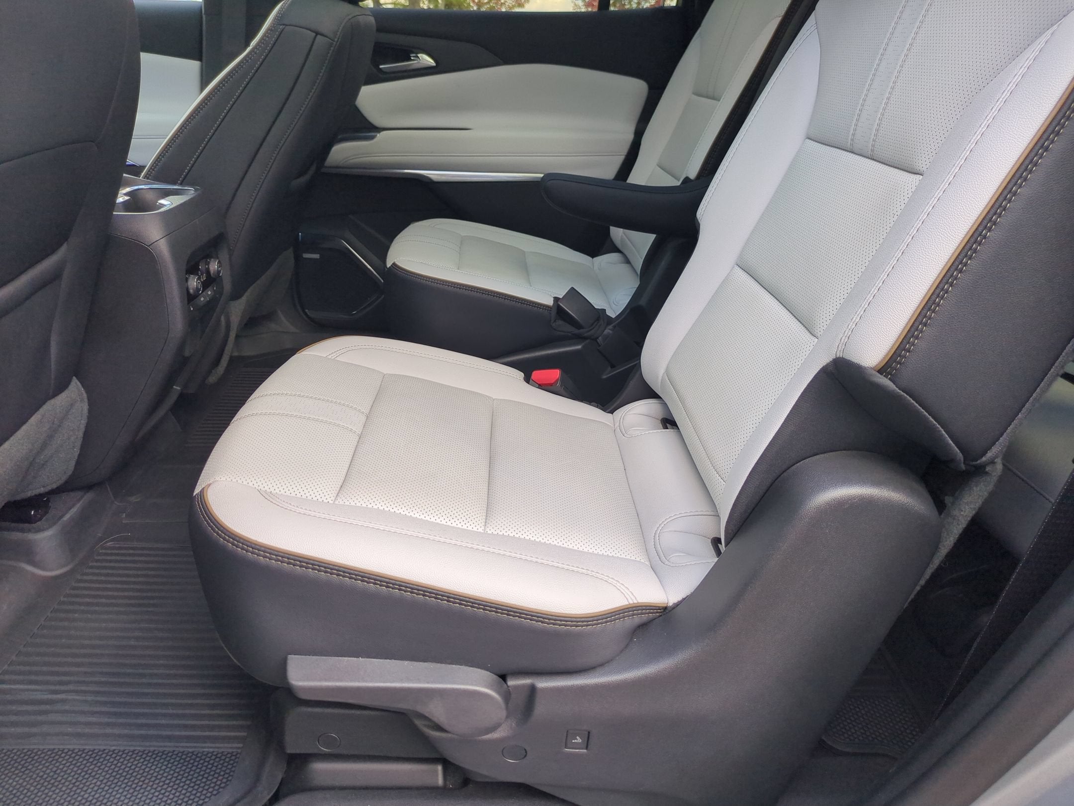 2025 Chevrolet Traverse FWD High Country
