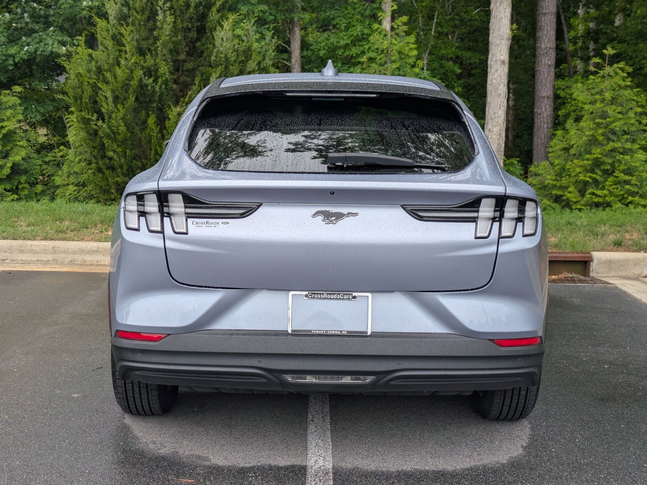 2022 Ford Mustang Mach-E Select