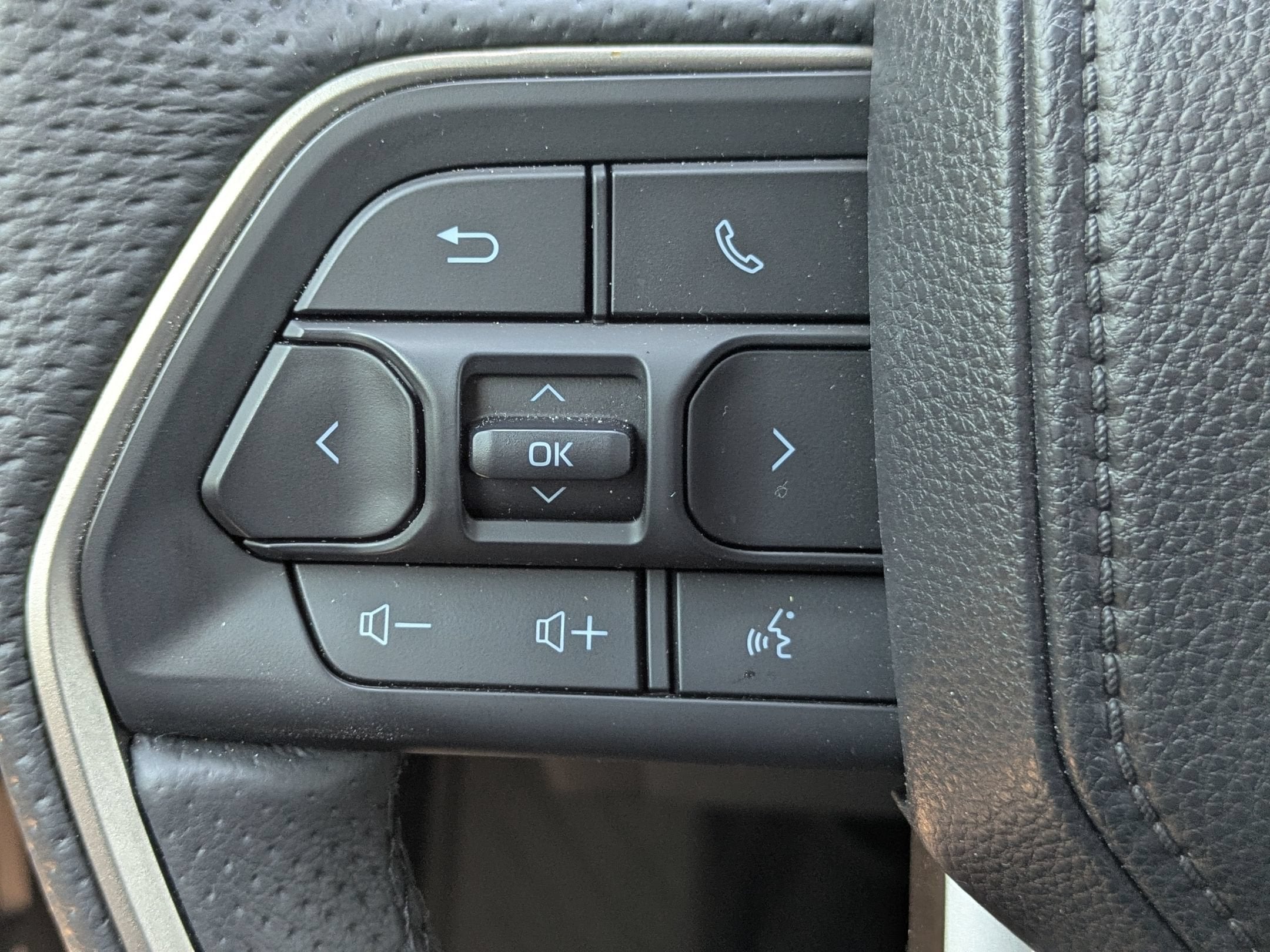 2025 Toyota Tacoma 4WD TRD Off Road Hybrid
