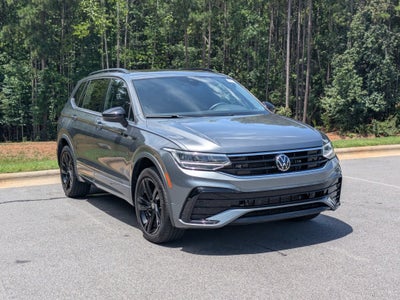 2024 Volkswagen Tiguan SE R-Line Black
