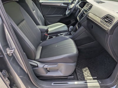 2024 Volkswagen Tiguan SE R-Line Black